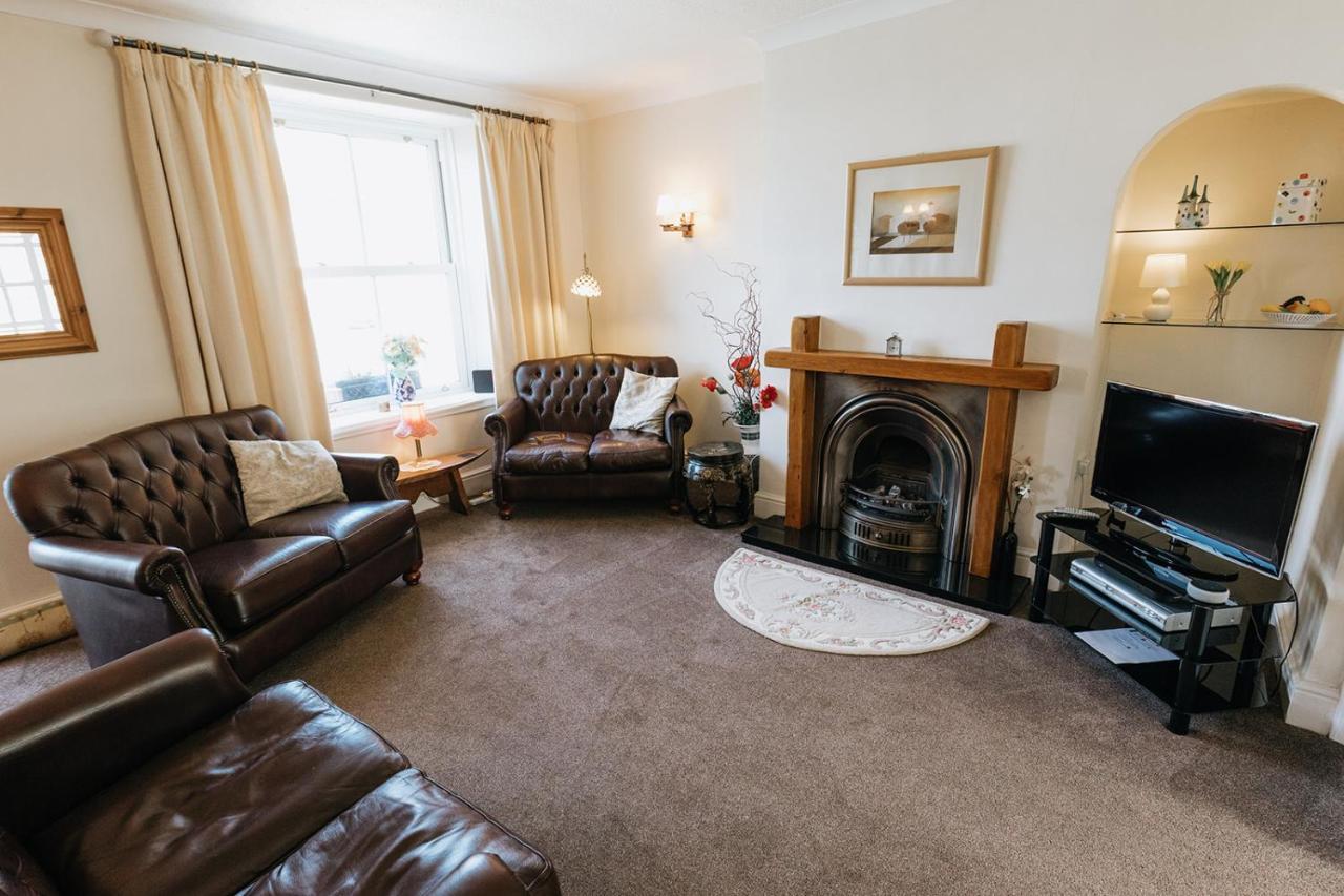 Willow Cottage - Cost 3 Bed Cottage In Penrhyn Bay With Sea Views With Access To Snowdonia Рос-он-Си Экстерьер фото