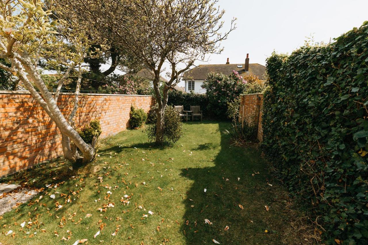 Willow Cottage - Cost 3 Bed Cottage In Penrhyn Bay With Sea Views With Access To Snowdonia Рос-он-Си Экстерьер фото
